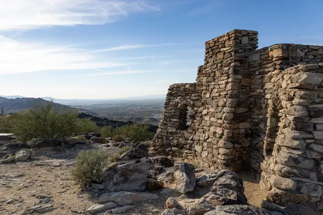 Phoenix Attractions – Exploring the Mystery Castle